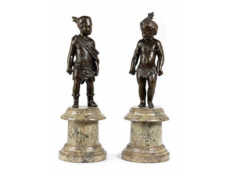 Paar museale Bronzefiguren des ausgehenden 18. Jahrhunderts